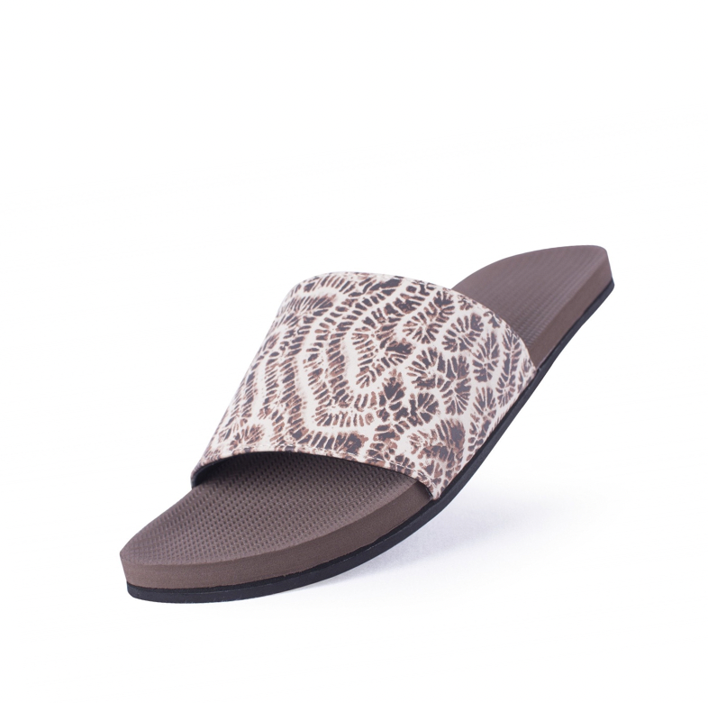 Women's ESSNTLS Slides – Leopard Coral Sandals